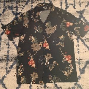 ZARA Patterned Summer Button Up (XL)